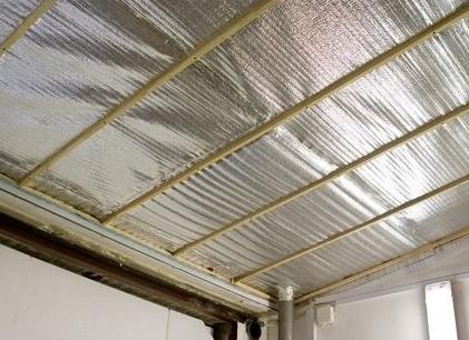 какой стороной укладывать пароизоляцию на крышу
