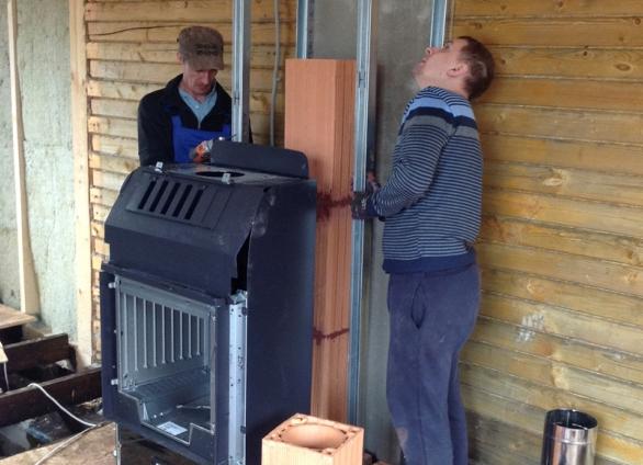 дымоход для камина в деревянном доме