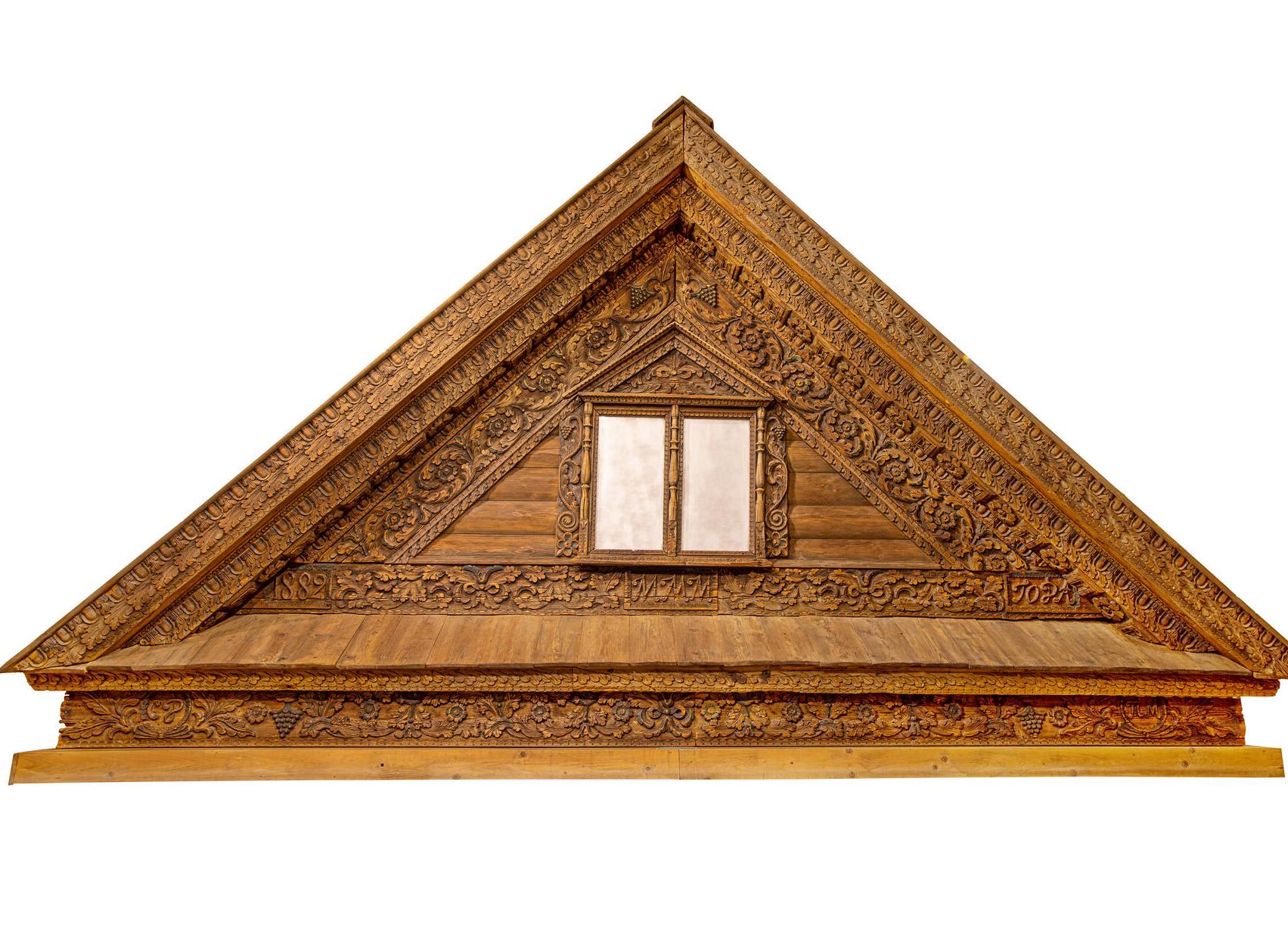 что такое фронтон в избе