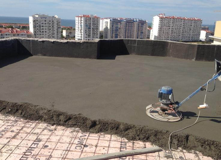 стяжка для плоской крыши